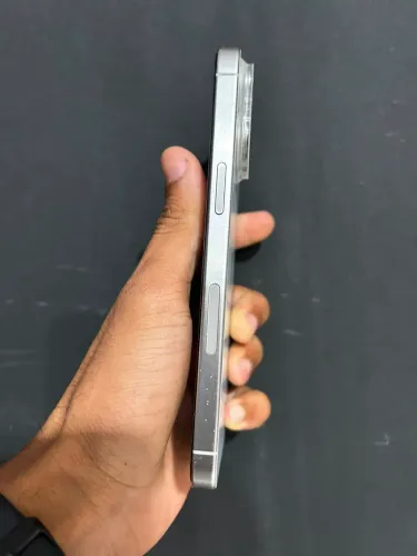 Vendo iphone 15 pro max 