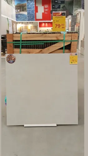 Pisos Laminados e Vinílico/ Cerâmica 