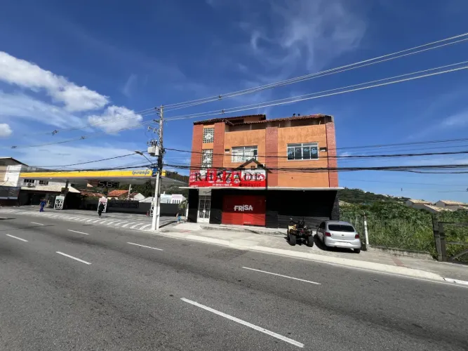 LOJA COMERCIAL DE FRENTE PARA A FRANCISCO DA CRUZ NUNES/PIRATININGA, NITERÓI.
