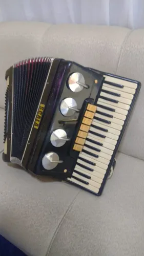 ACORDEON SANFONA SCALA 80 BAIXOS ( O SÃO JOÃO VEM AI )