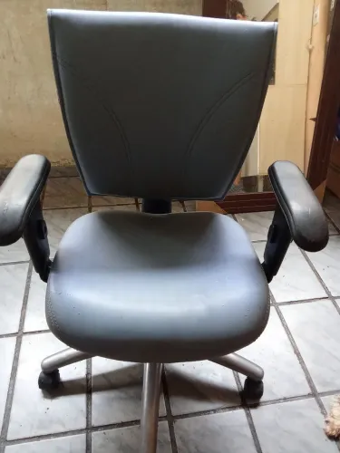 Cadeira barato pra sair hoje