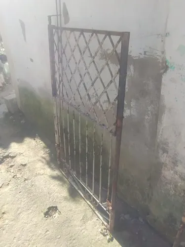 Portão de ferro