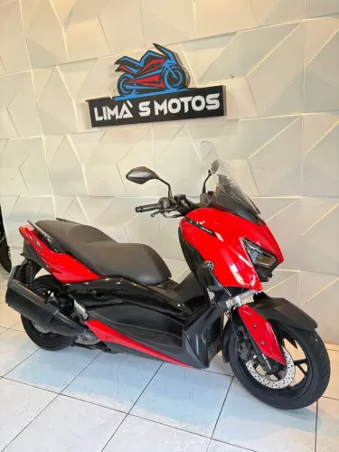 VENDO OU TROCO YAMAHA XMAX 250 2022/23 ( LIMAS MOTOS)