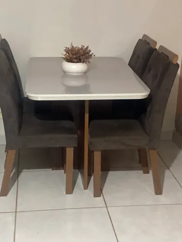 Mesa 4 cadeira