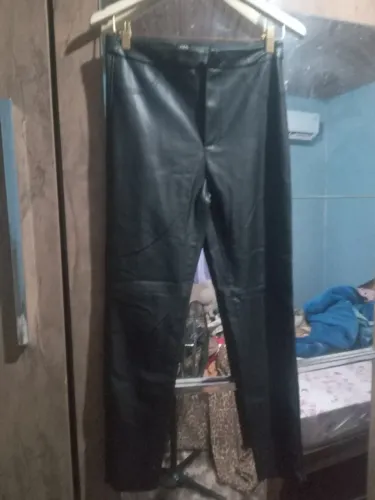Calça zara couro original