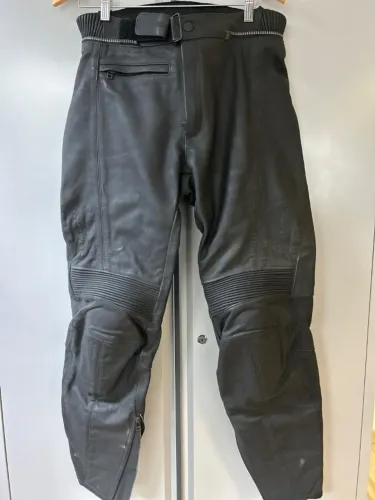 Calça De Couro Revit Preta Masculina Moto Tam 48 Original