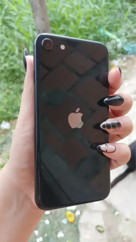 iPhone SE