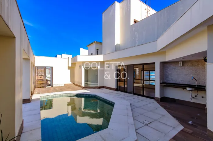 Cobertura duplex com vista privilegiada, à venda no bairro Paraíso.