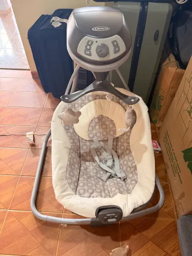 Cadeira de balanço para bebê