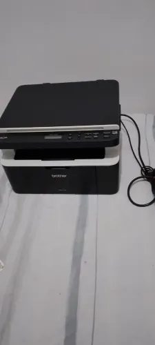 Impressora mutifuncional Brother com tonner cheio