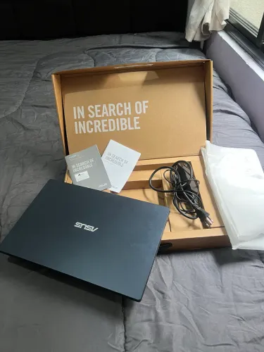 NOTBOOK ASUS E510 MUITO NOVO!