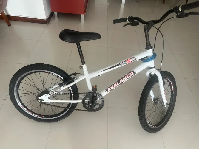 Bicicleta 8 a 12 anos