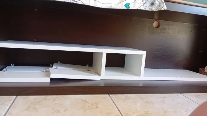 Prateleira suspensa