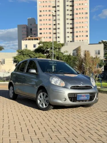 Nissan March S 1.0 16V Flex Fuel 5P 2013