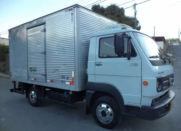 VW 5150 Delivery Baú de Alumínio - Ano 2015