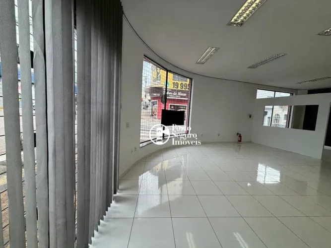 Salão para alugar, 41 m² por R$ 3.093/mês - Centro - Americana/SP