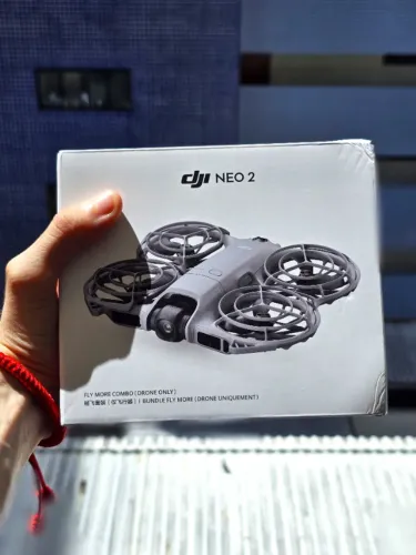 Drone DJI Neo 2 Fly More Combo - Sem Controle (Homologado Anatel)