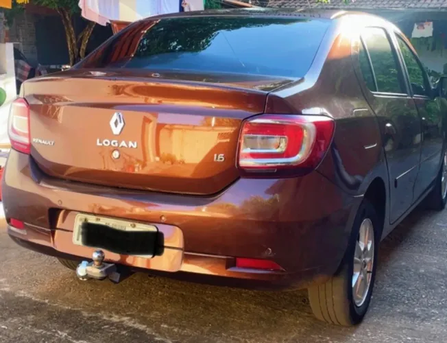 Renault Logan Dynamique Hi-flex 1.6 8V 4P 2014