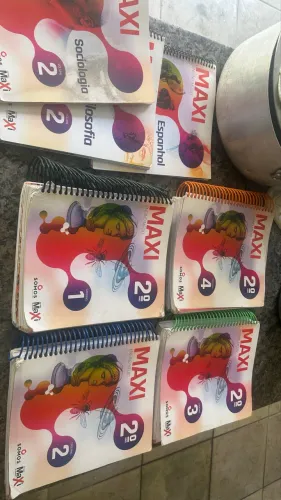 Livros Máxi 2 ano médio 