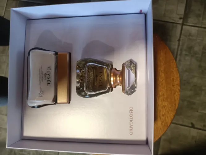 Kit Elysée Eau de Parfum 50ML + creme acetinado 250g