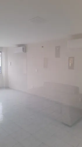 SALAS COMERCIAIS