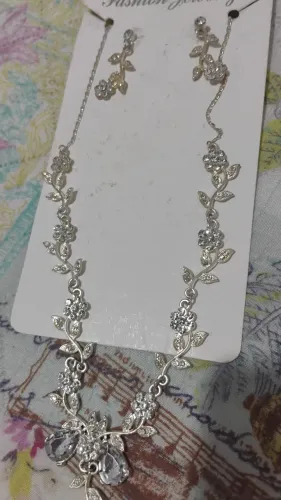 Desapego de Bijouteria para casamento