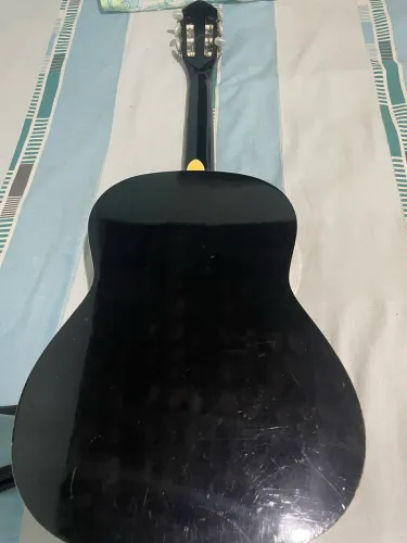 Vende- se violão