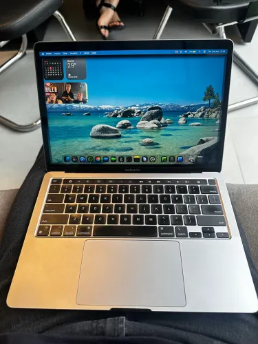 MacBook PRO M2- 8gb - 256gb - EXTRA com caixa