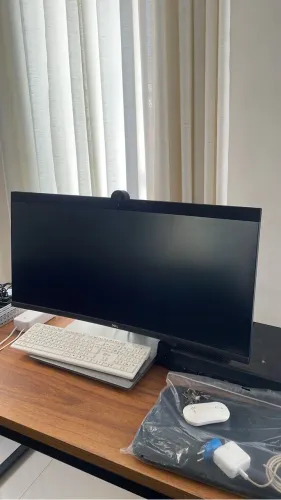 Monitor Curvo Dell 34" para videoconferência