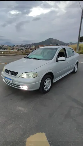 Chevrolet Astra GL Milenium 1.8 MPFI 4P 2000