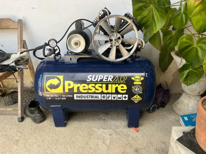 COMPRESSOR DE AR PRESSURE 150 LITROS