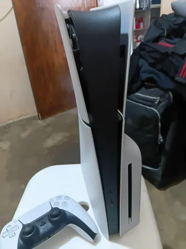 vendo PS5 por apenas 3800 reais para pagar minhas contas de casa 