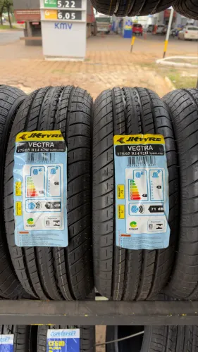 pneus 175/65r14 novos com garantia