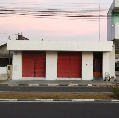 Vende-se imóvel no centro