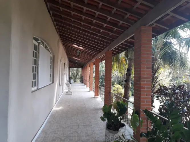 Casa estilo Chácara na cidade