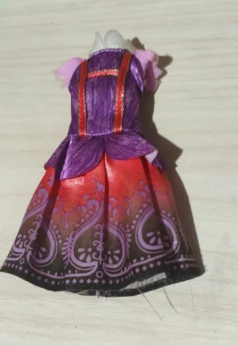 Vestido boneca Cedar Wood EAH básica 