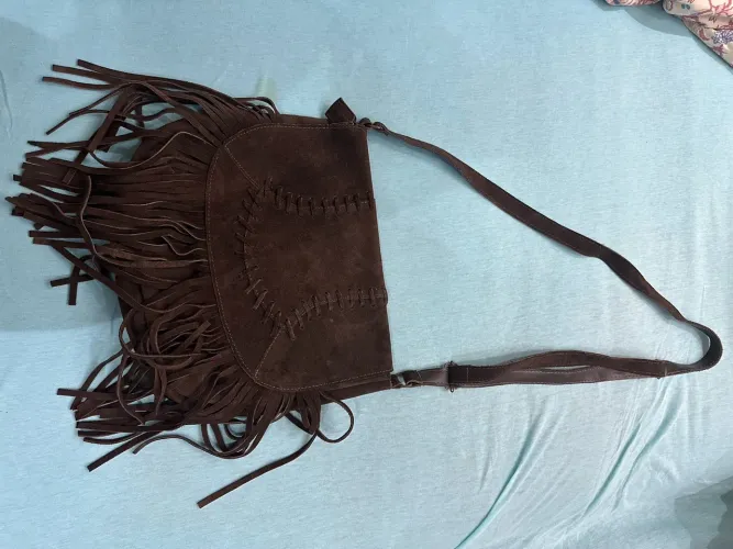 Bolsa de camurça ( couro invertido) legítimo