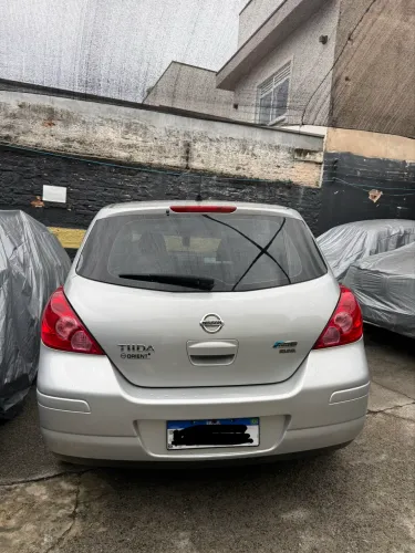 Nissan Tiida S 1.8/1.8 Flex 16V Mec. 2013
