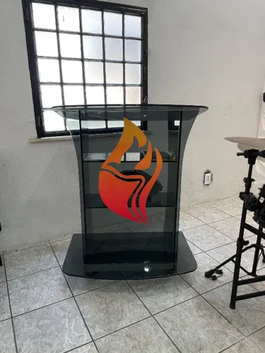 Púlpito vidro temperado