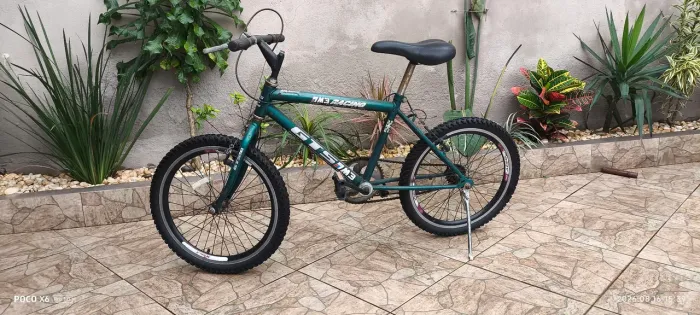 Bicicleta aro 20 Estilo Mountain Bike