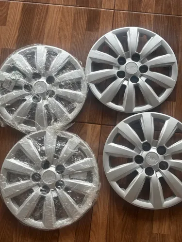 Calota Fox/Polo Aro 14 Prata
