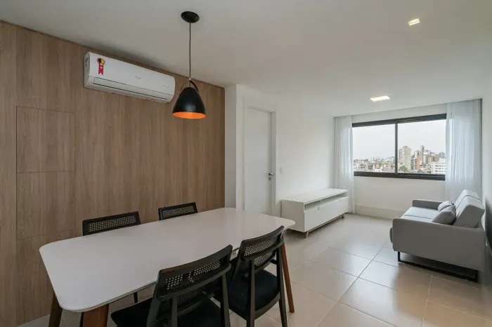 Apartamento mobiliado para alugar no Petrópolis com 1 quarto (suíte)