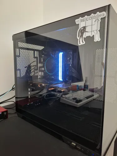 Computador Gamer, Processador I5 12400F, Placa de Vídeo RX 6600, SSD 1TB, Memória RAM 32GB