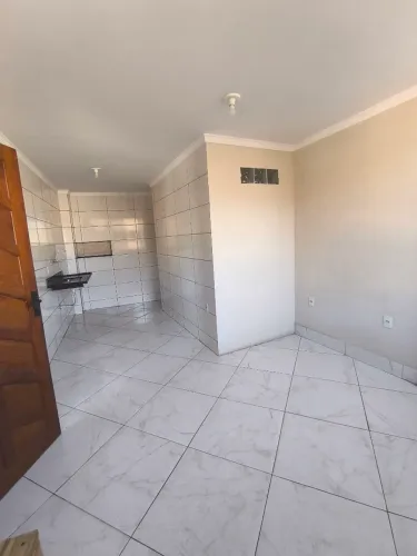 Alugo Apt livre água e luz até 2 pessoas bairro sotelandia enfre .a padaria Alice