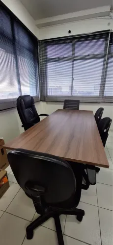 Mesa de reunião