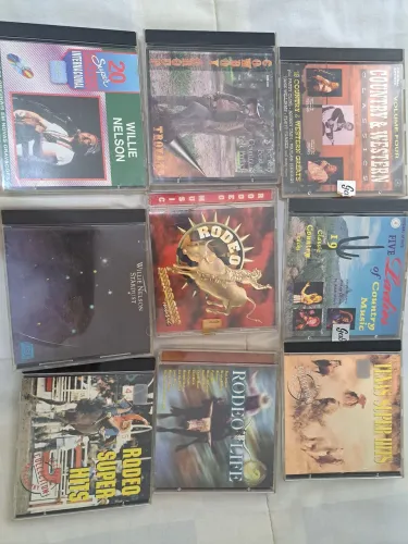 CDs Country