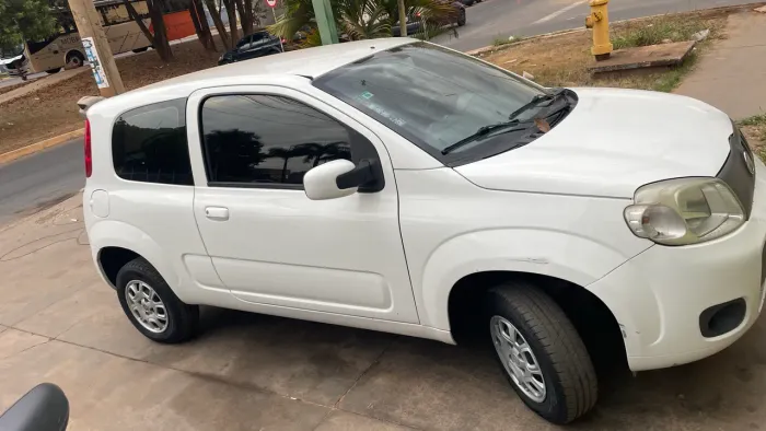 Fiat Uno Vivace/rua 1.0 EVO Fire Flex 8V 5P 2015