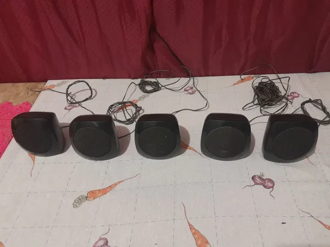 Pra vender caixinhas de home theater