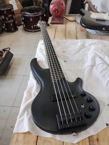 Cort corbow 5 zeradao
