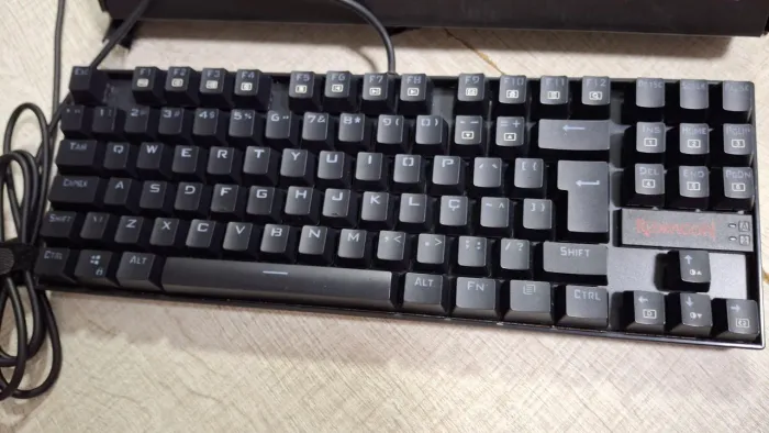 Teclado Redragon Kumara